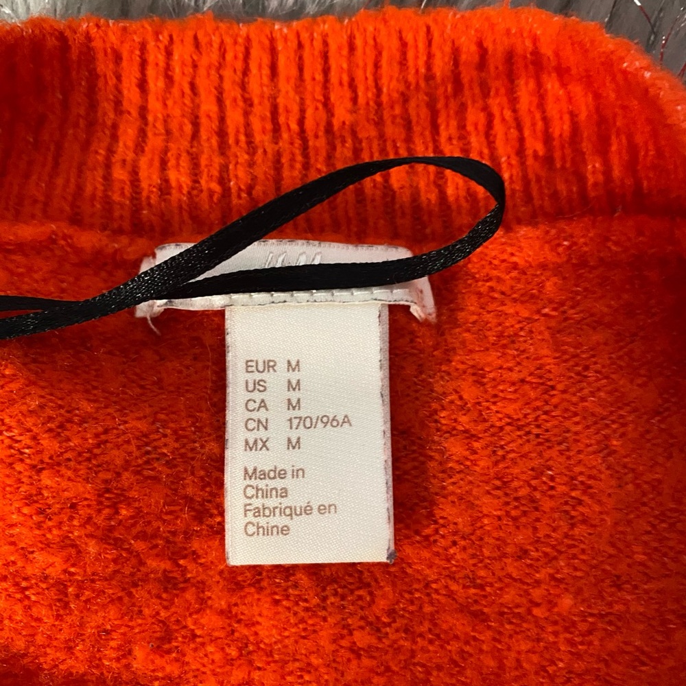 Sweater - Picture 2 of 2